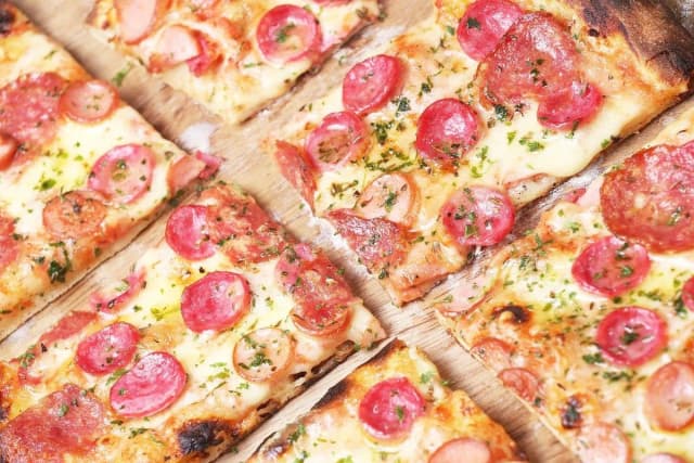 Najlepszy przepis na ciasto na pizzę, który zawsze się udaje Najlepszy przepis na ciasto na pizzę, który zawsze się udaje
