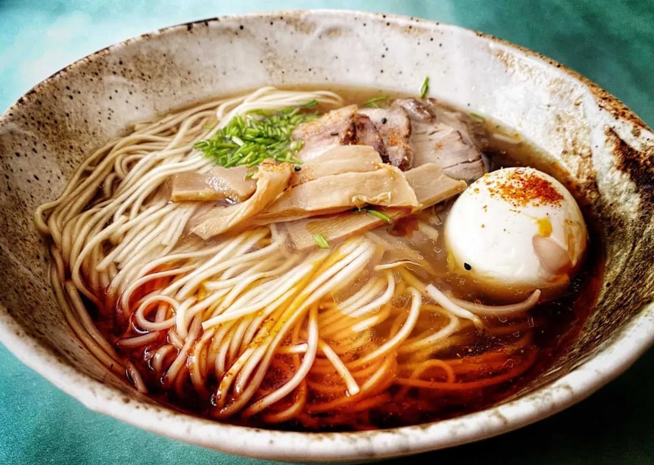 Jak smakuje ramen? Odkryj bogactwo smaków i składników tego dania Jak smakuje ramen? Odkryj bogactwo smaków i składników tego dania