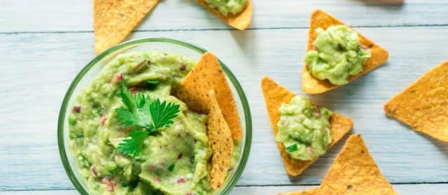 Jak przechowywać guacamole, by nie brązowiało i zachowało świeżość? Sprawdzone metody Jak przechowywać guacamole, by nie brązowiało i zachowało świeżość? Sprawdzone metody