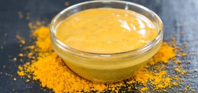 Sos curry jak zrobić - prosty przepis na aromatyczny sos, który zachwyci Sos curry jak zrobić - prosty przepis na aromatyczny sos, który zachwyci