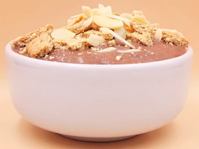 Z czym jeść pudding proteinowy, aby zwiększyć smak i wartość odżywczą? Z czym jeść pudding proteinowy, aby zwiększyć smak i wartość odżywczą?